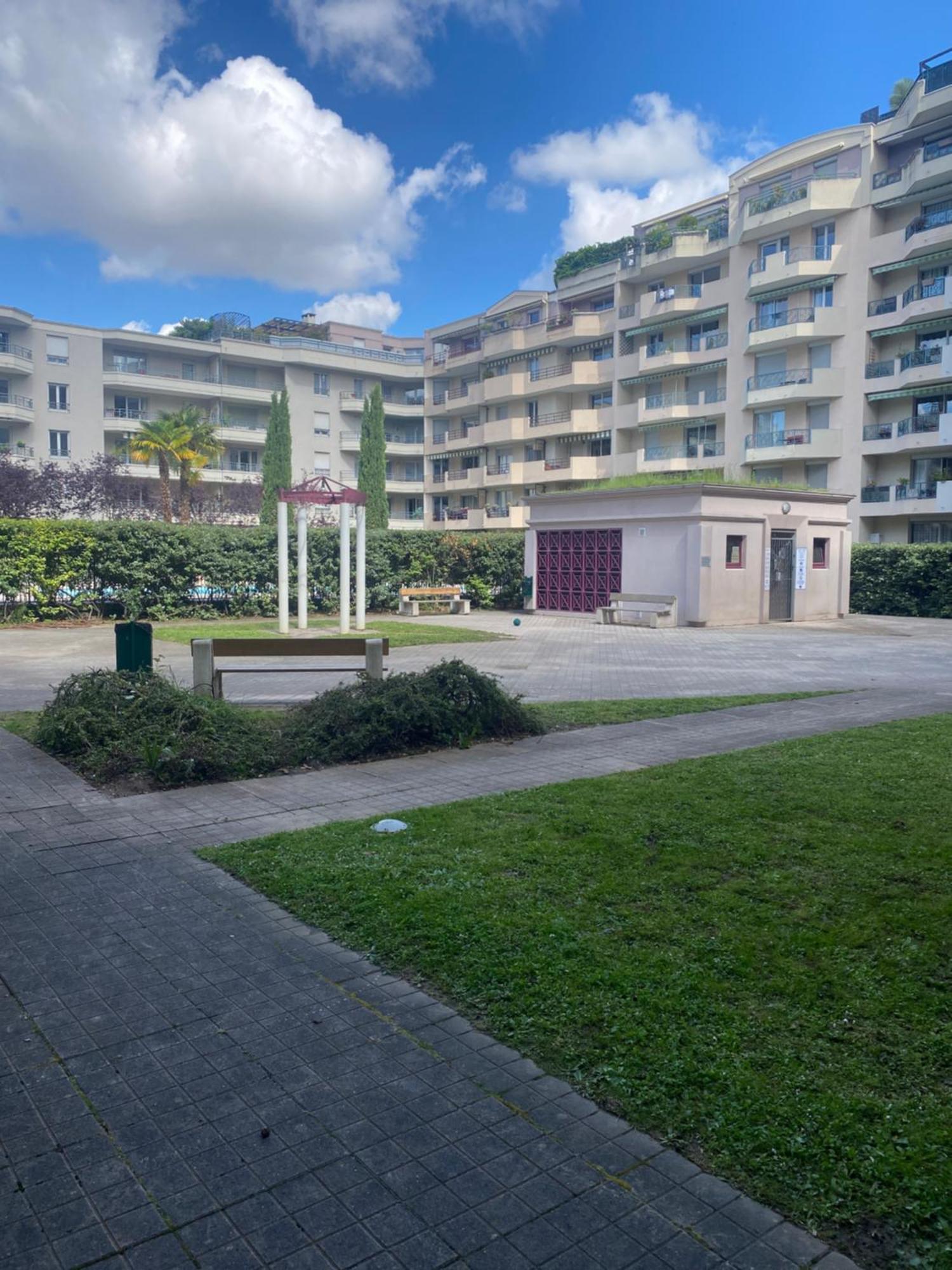 Super T2 Avec Piscine Lyon 3Eme Apartment Екстериор снимка